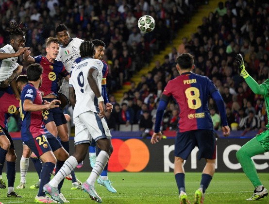 TA：曼联知道谈谢什科需要时间；莱比锡和多特都在关注霍伊伦